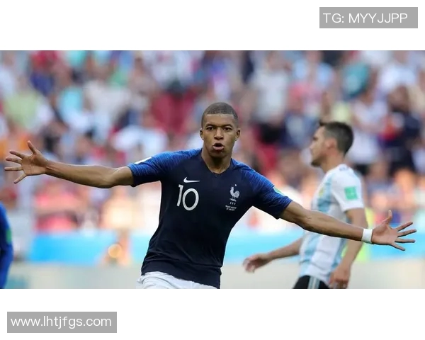 中国队在友谊赛中以一比零小胜法国队展现强大实力和团队合作精神